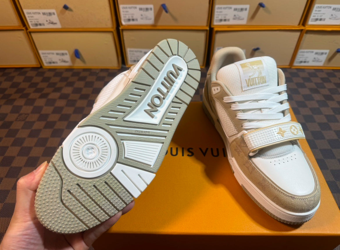 LV TRAINER