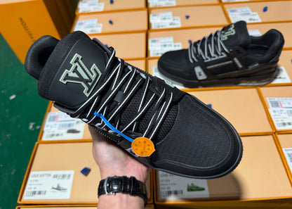 LV TRAINER