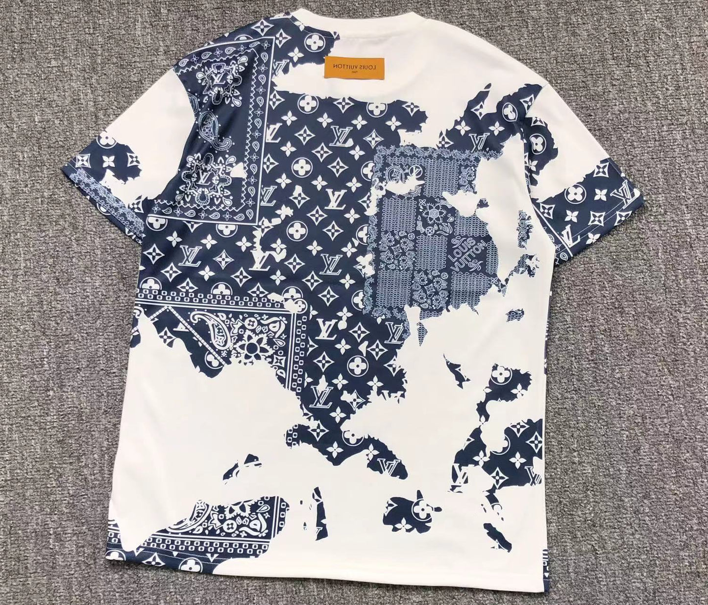 T-SHIRT LV