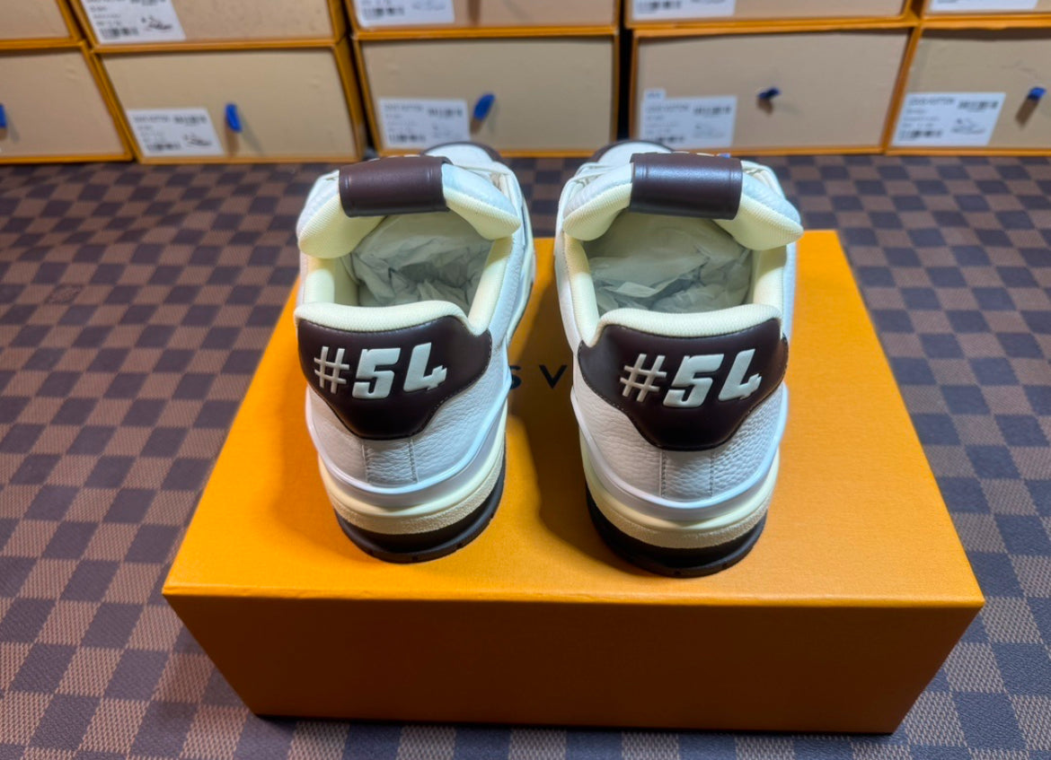 LV TRAINER