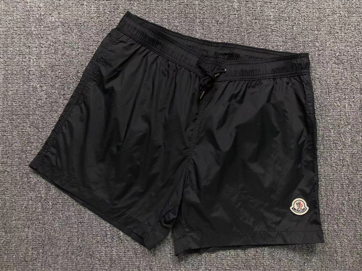 COSTUME MONCLER