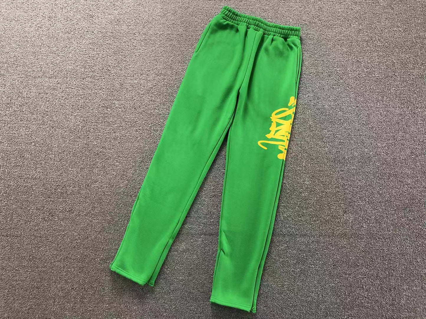 TRACKSUIT TUTA SYNA WORLD