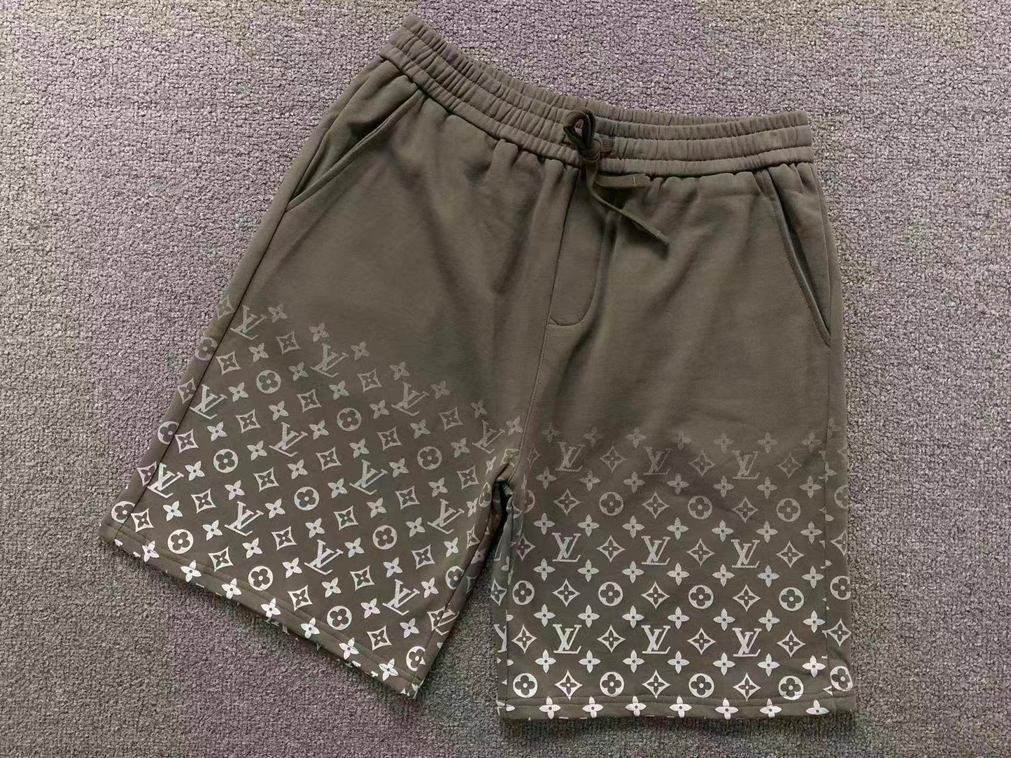 PANTALONCINI LV