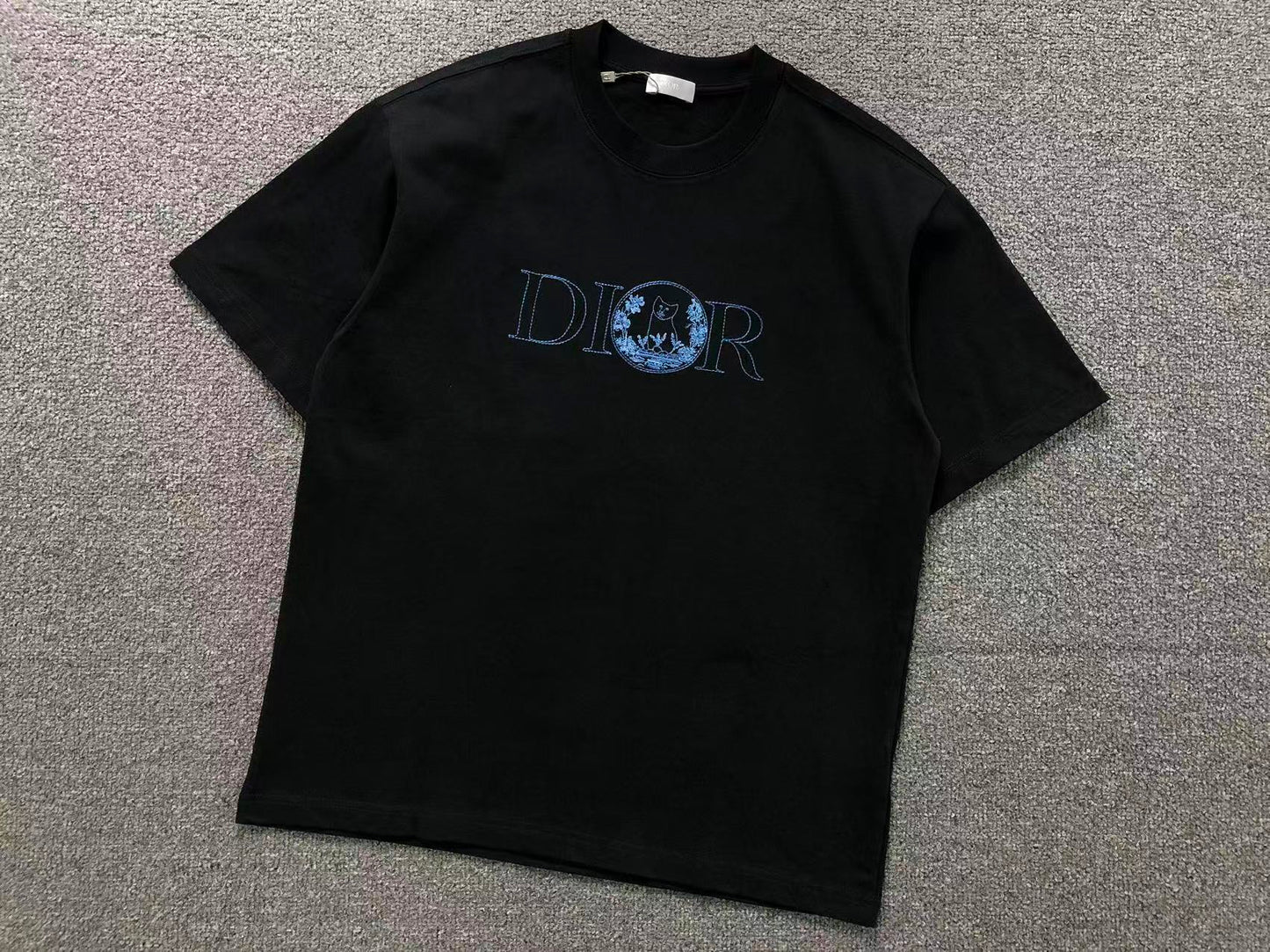 T-SHIRT DIOR
