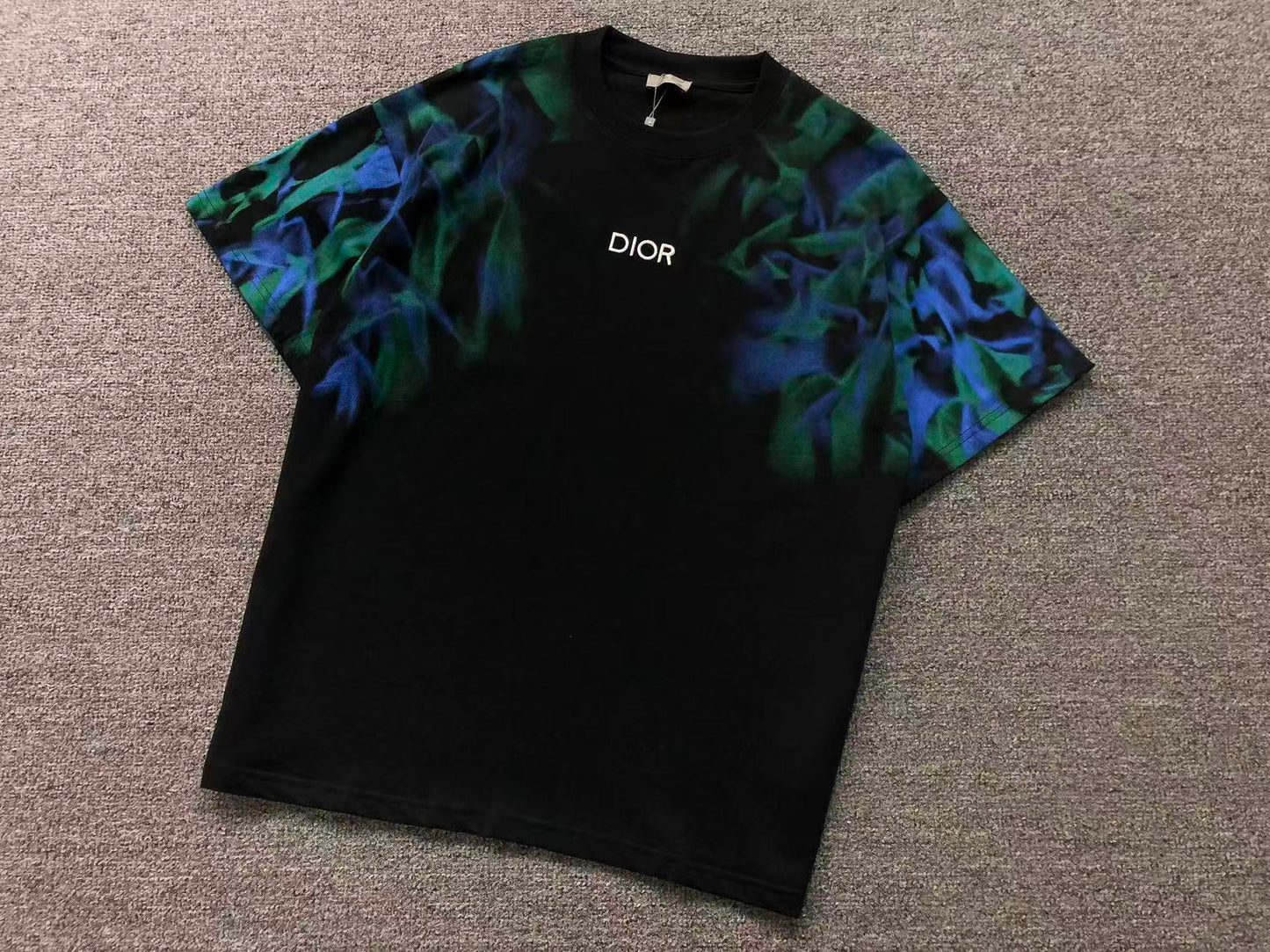 T-SHIRT DIOR