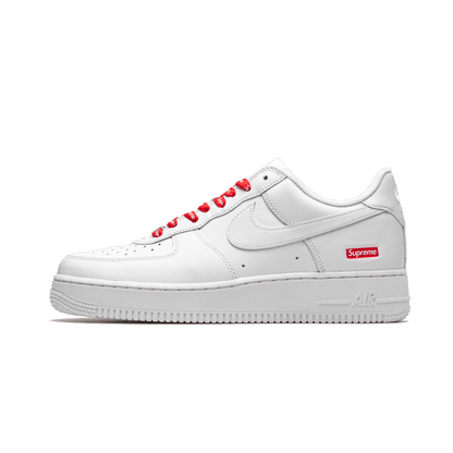 NIKE AIR FORCE 1 x SUPREME
