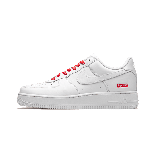 NIKE AIR FORCE 1 x SUPREME