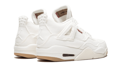 Levi’s White