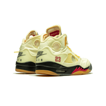 RETRO SAIL