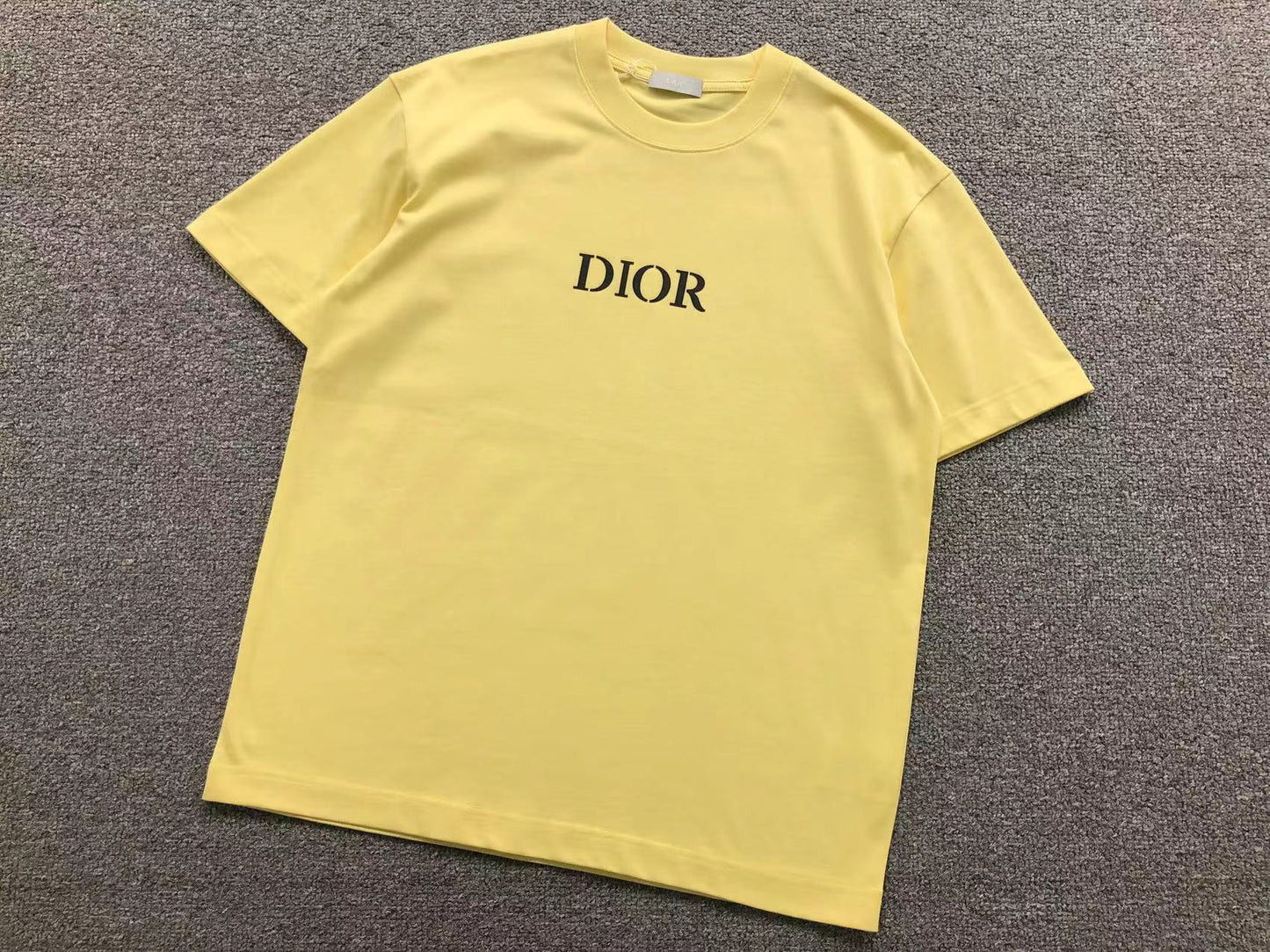 T-SHIRT DIOR