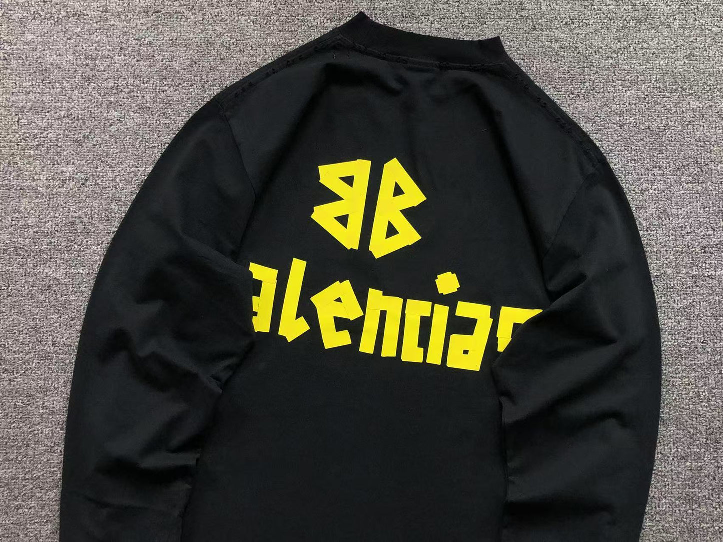 T-SHIRT BALENCIAGA LONGSLEEVE