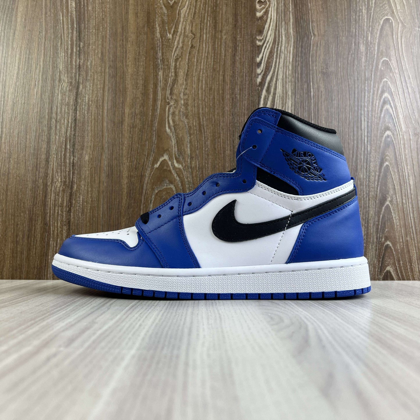 JORDAN 1