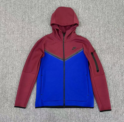 TUTA NIKE TECH FLEECE