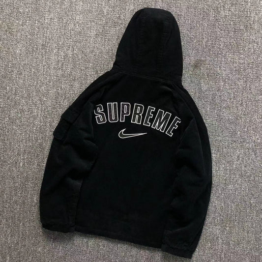 GIACCA SUPREME x NIKE