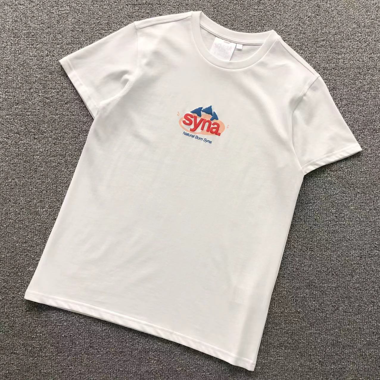 T-SHIRT SYNA WORLD