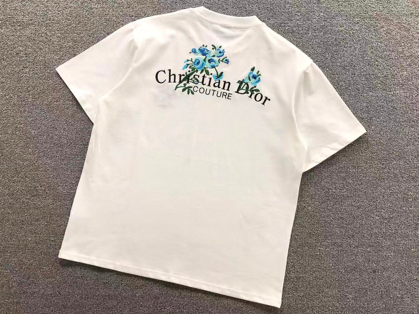 T-SHIRT DIOR