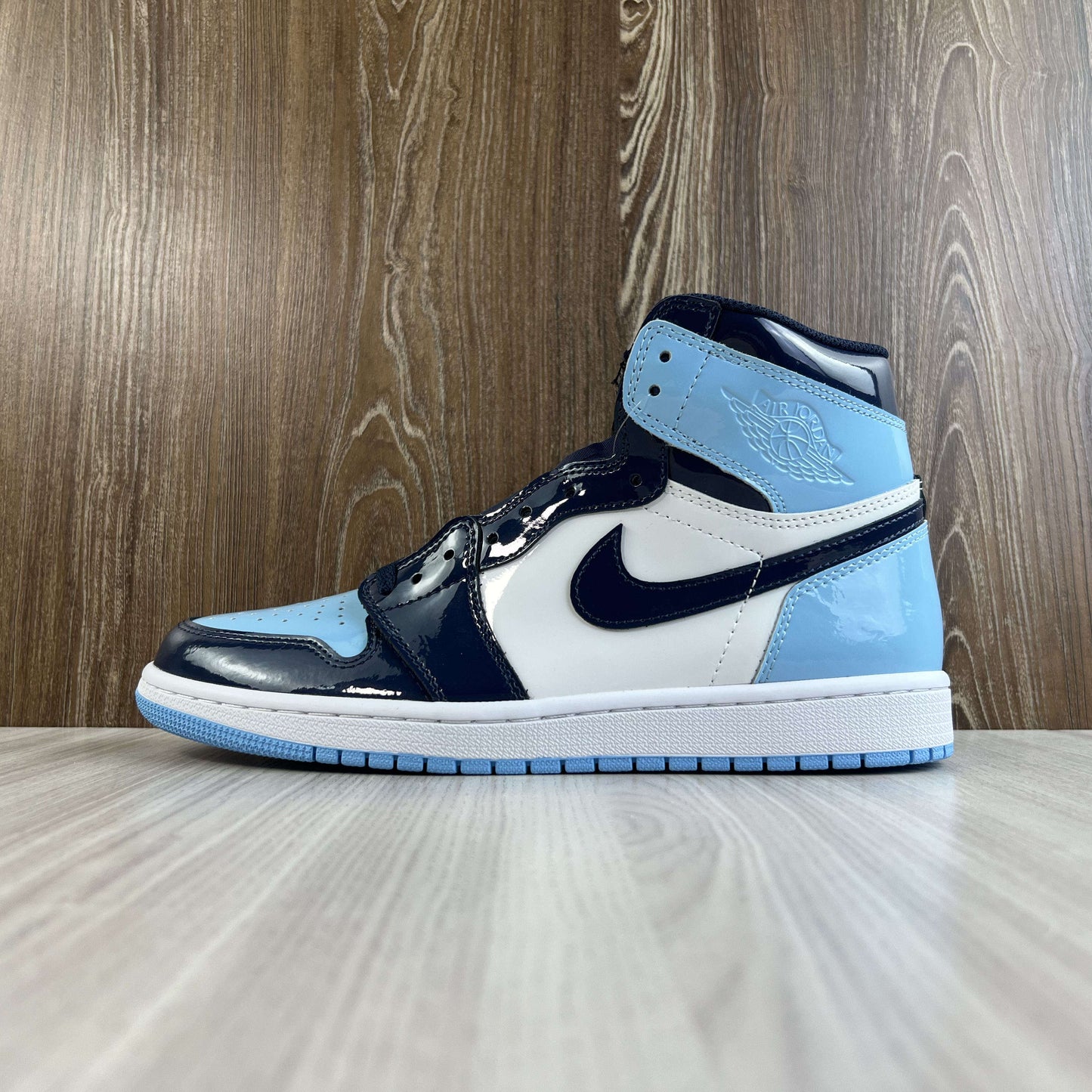 JORDAN 1