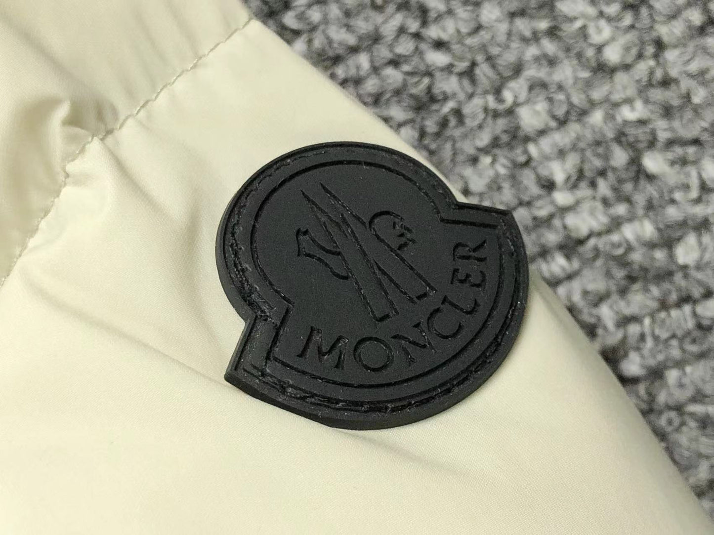 GIACCA MONCLER