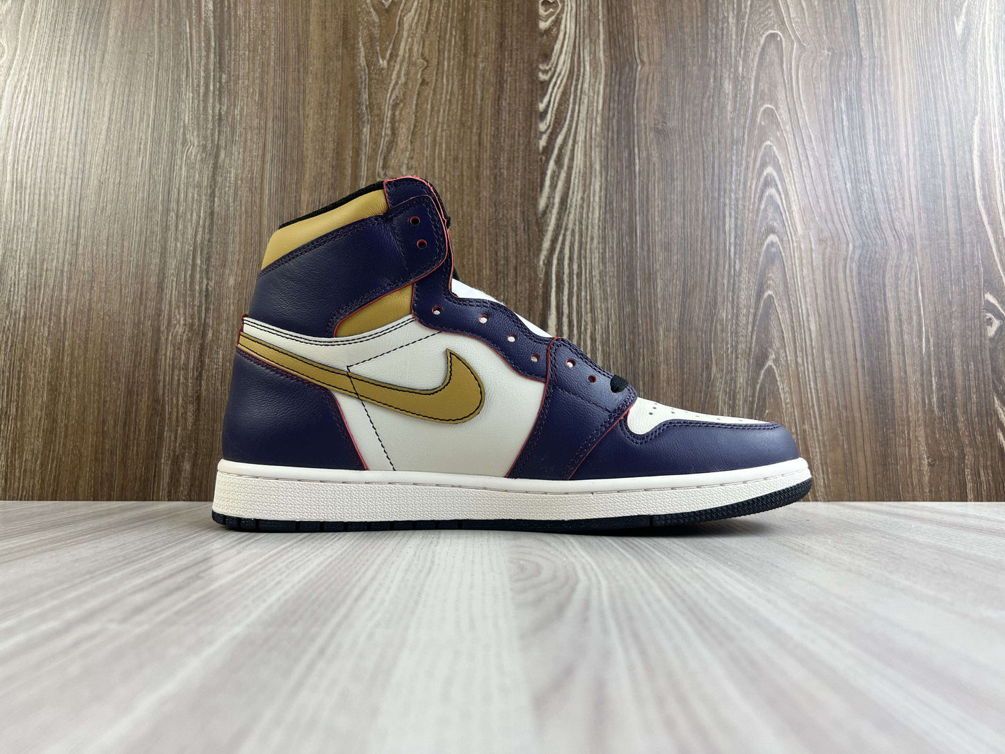 JORDAN 1