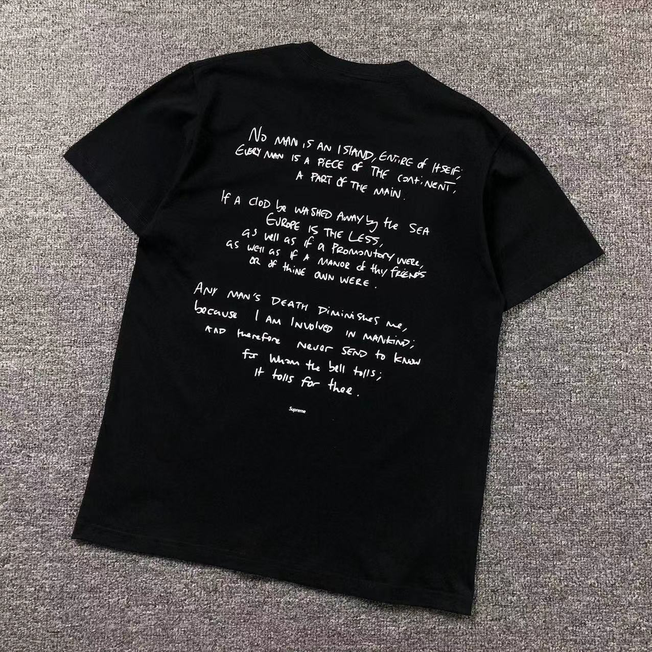 T-SHIRT SUPREME