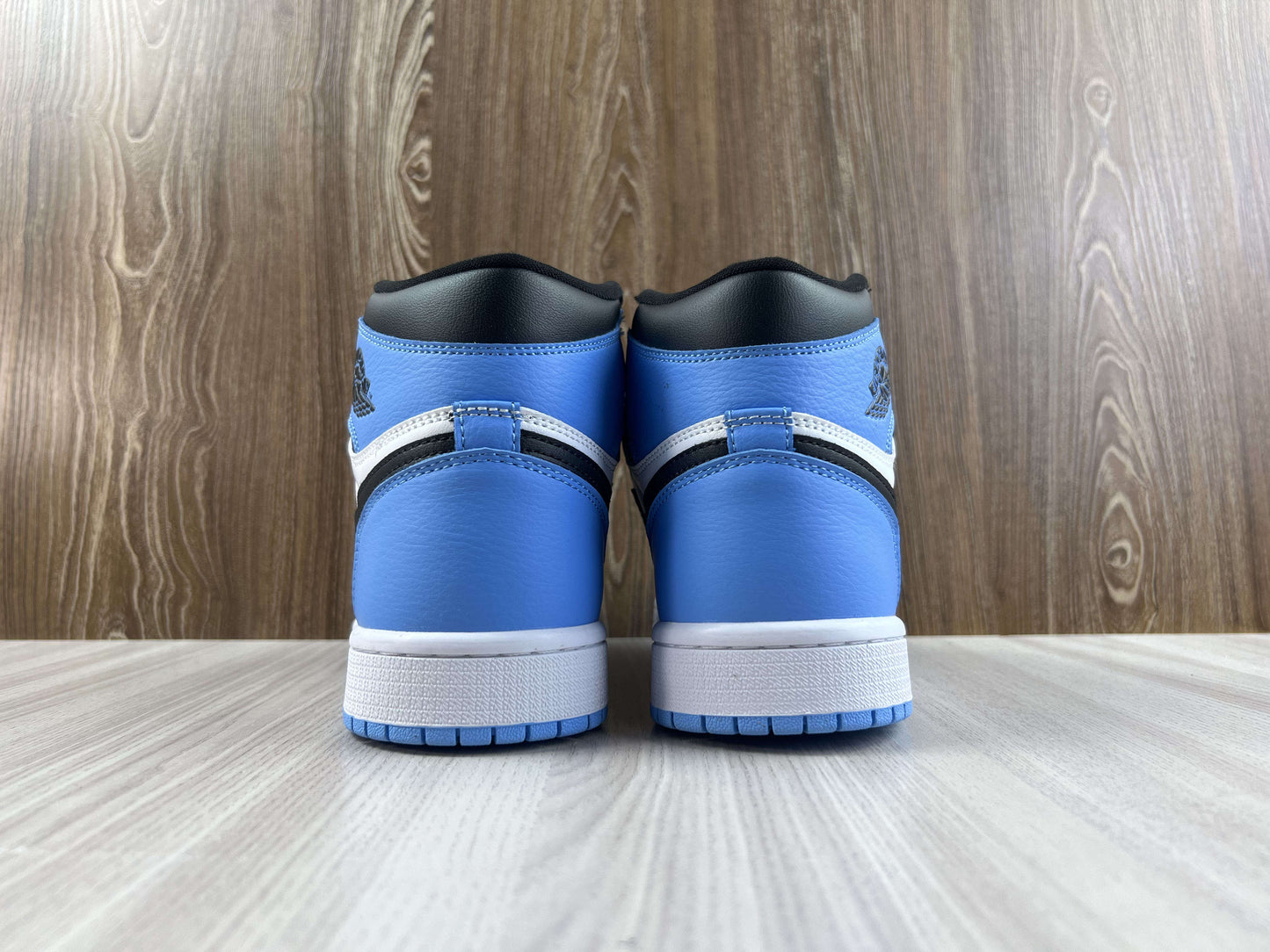 JORDAN 1