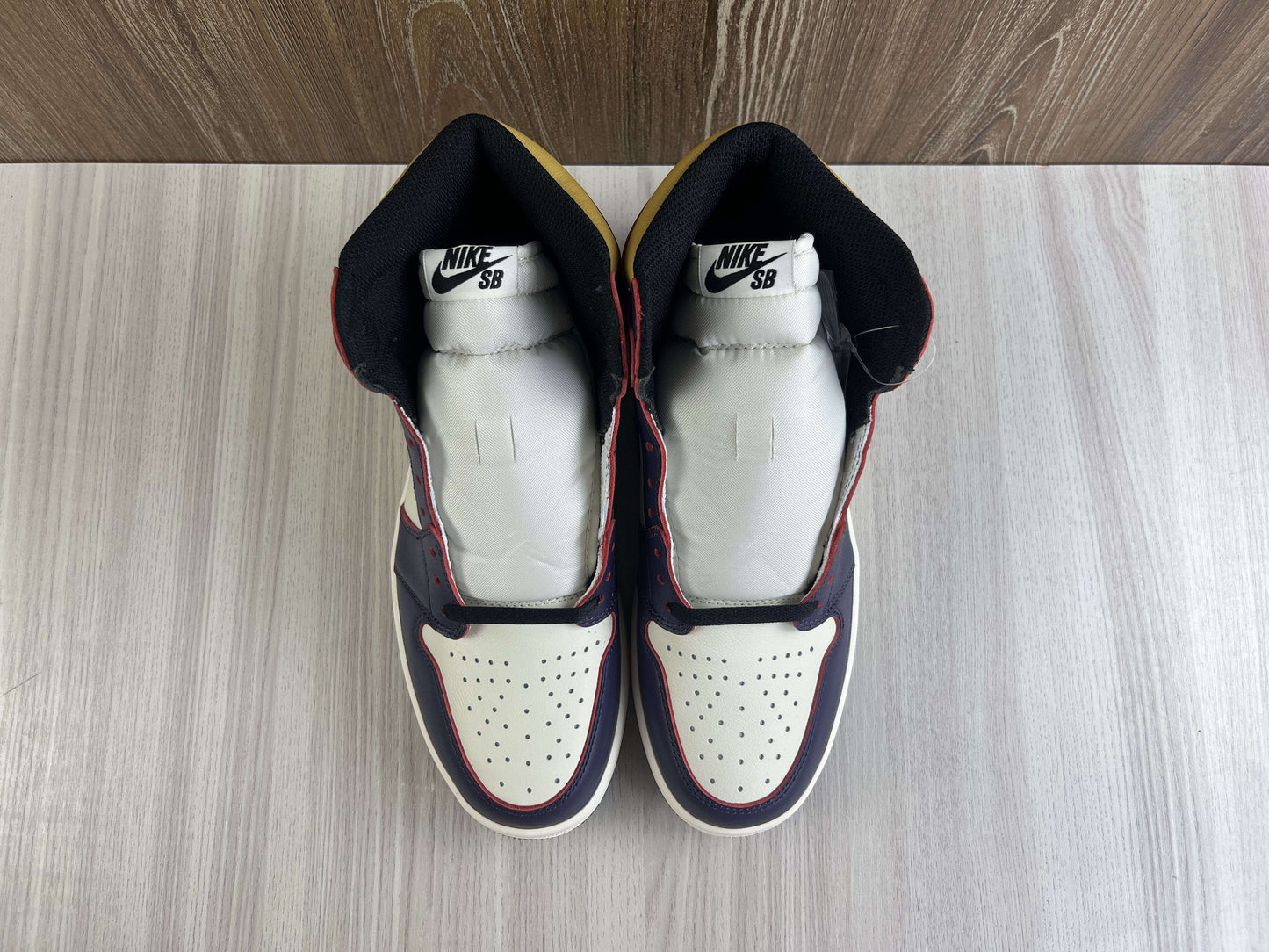 JORDAN 1