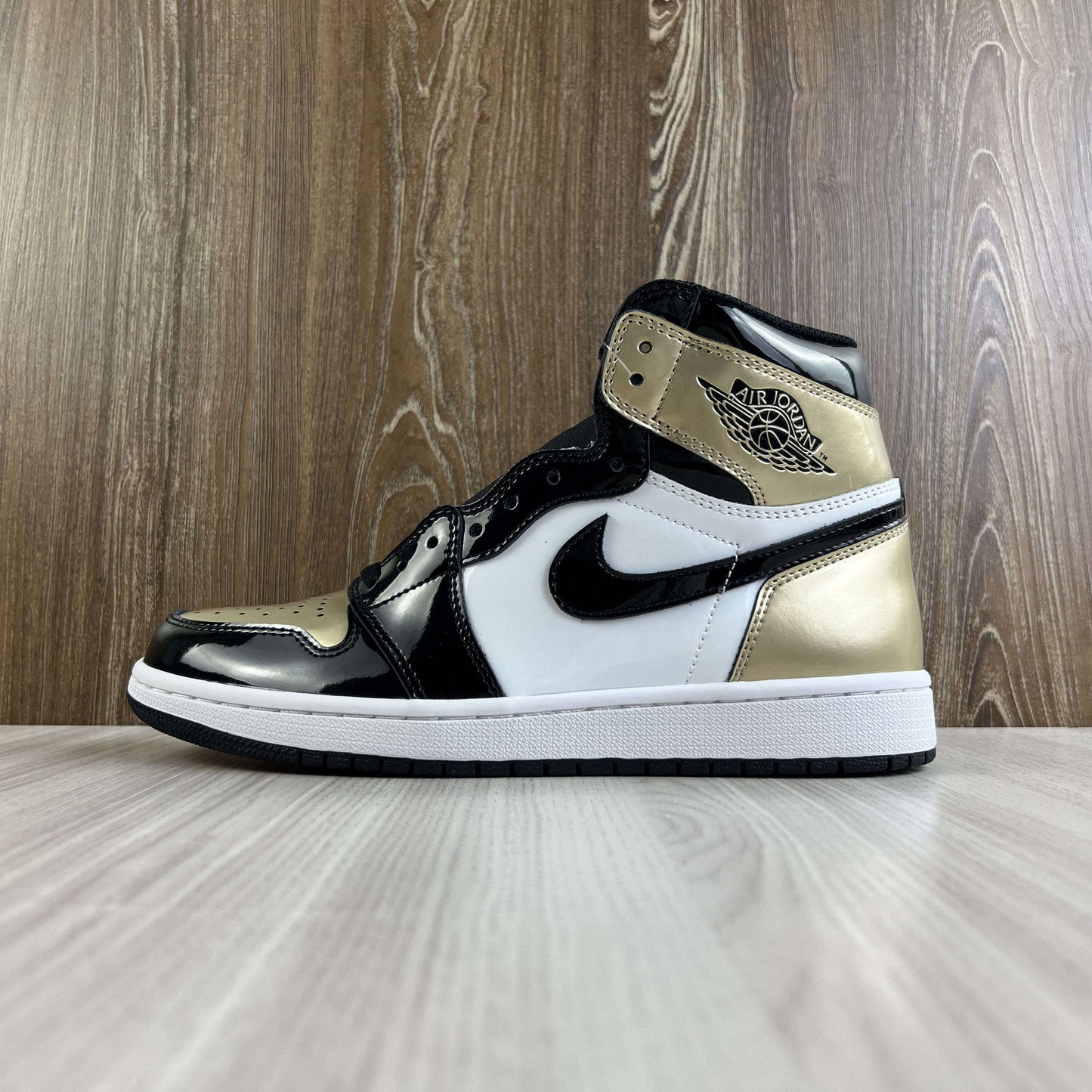 JORDAN 1