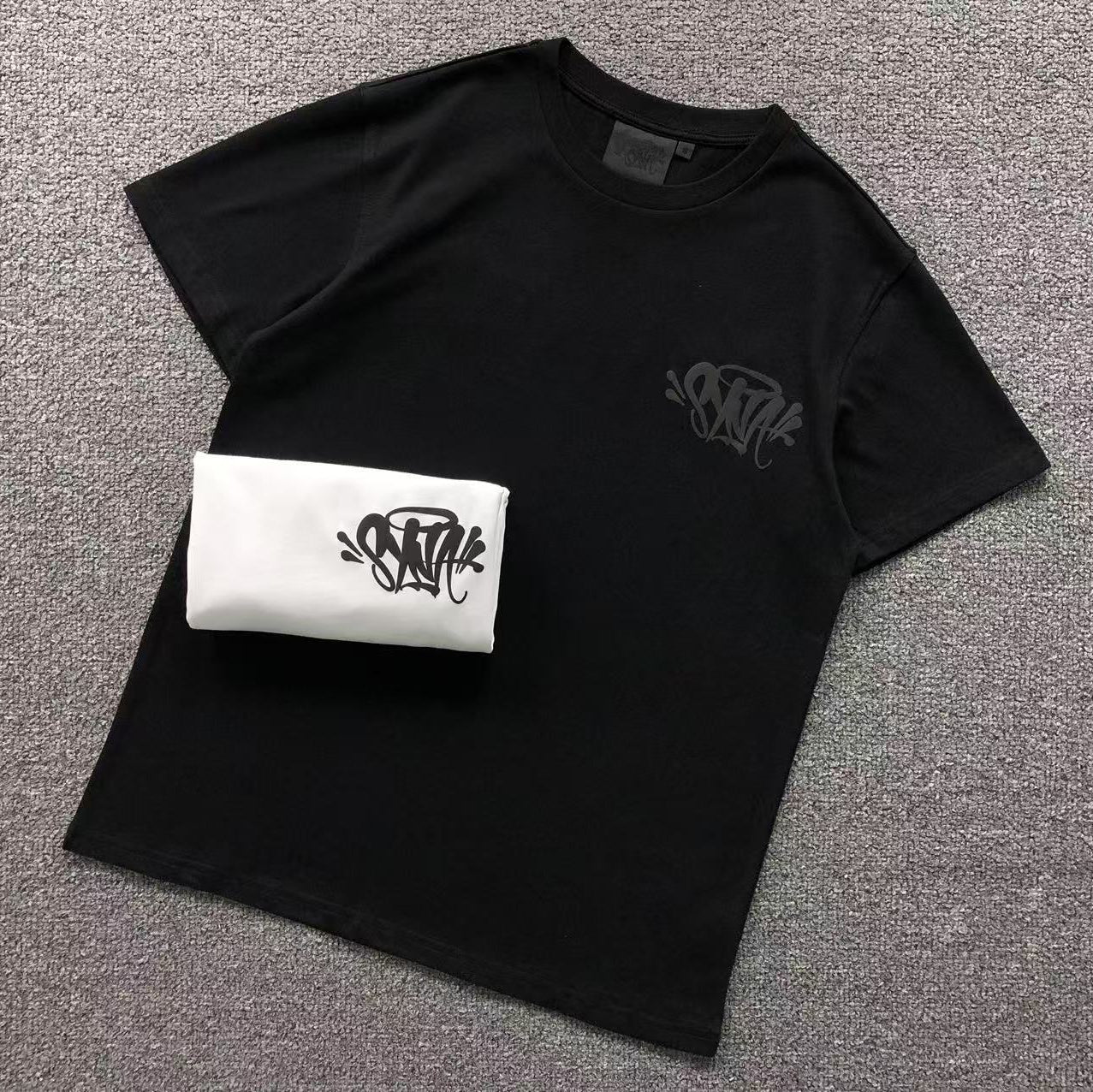 T-SHIRT SYNA WORLD
