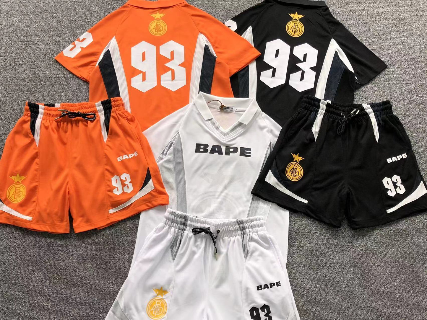 COMPLETO ESTIVO BAPE T-SHIRT E PANTALONCINI