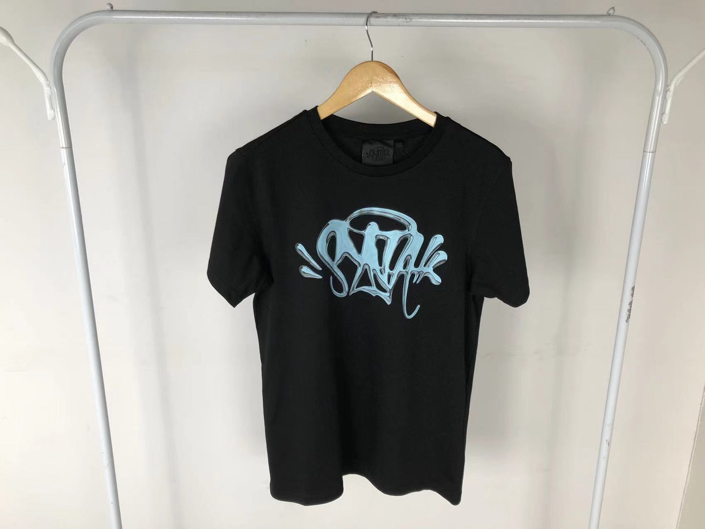 T-SHIRT SYNA WORLD