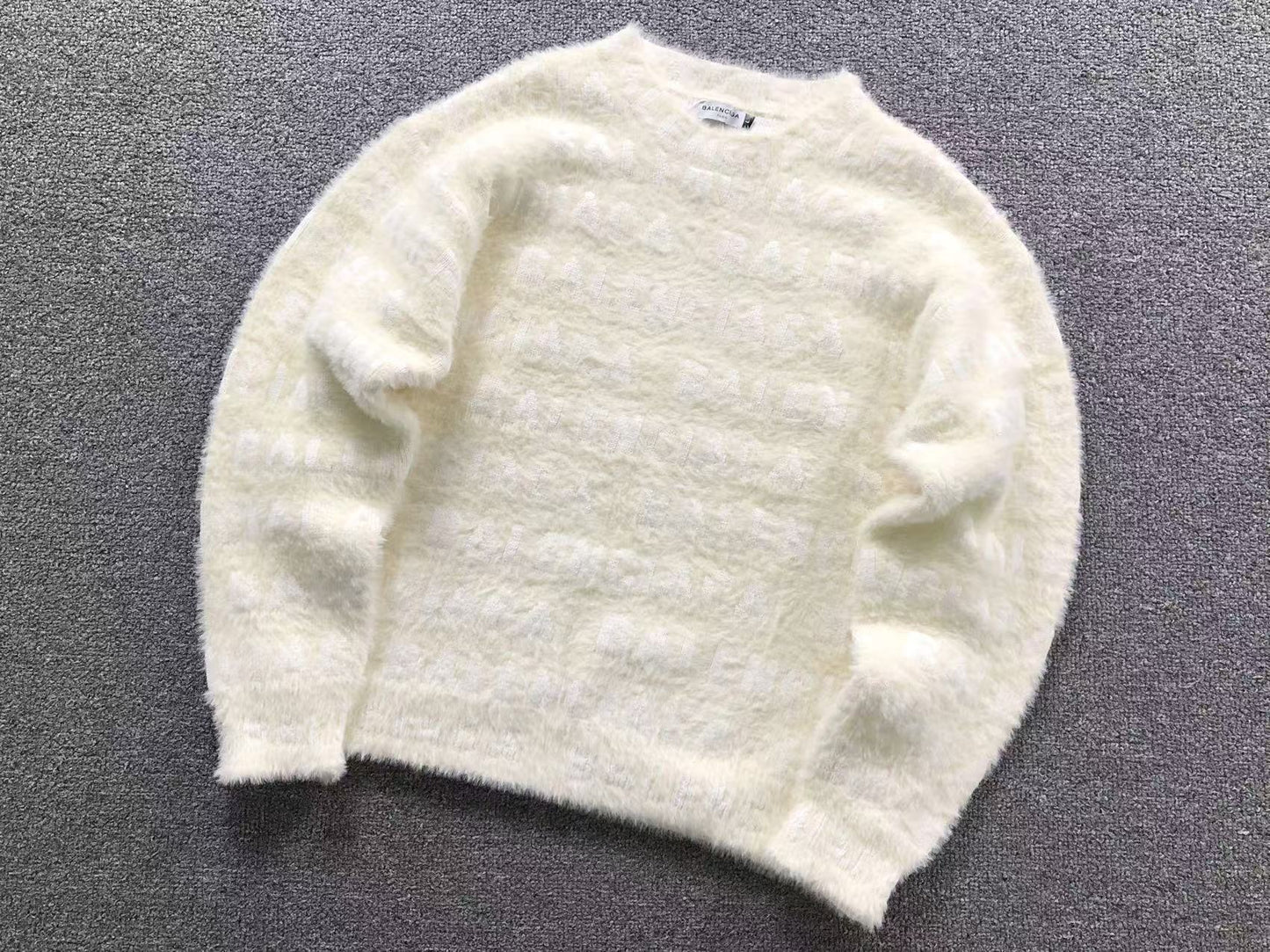 MAGLIONE BALENCIAGA