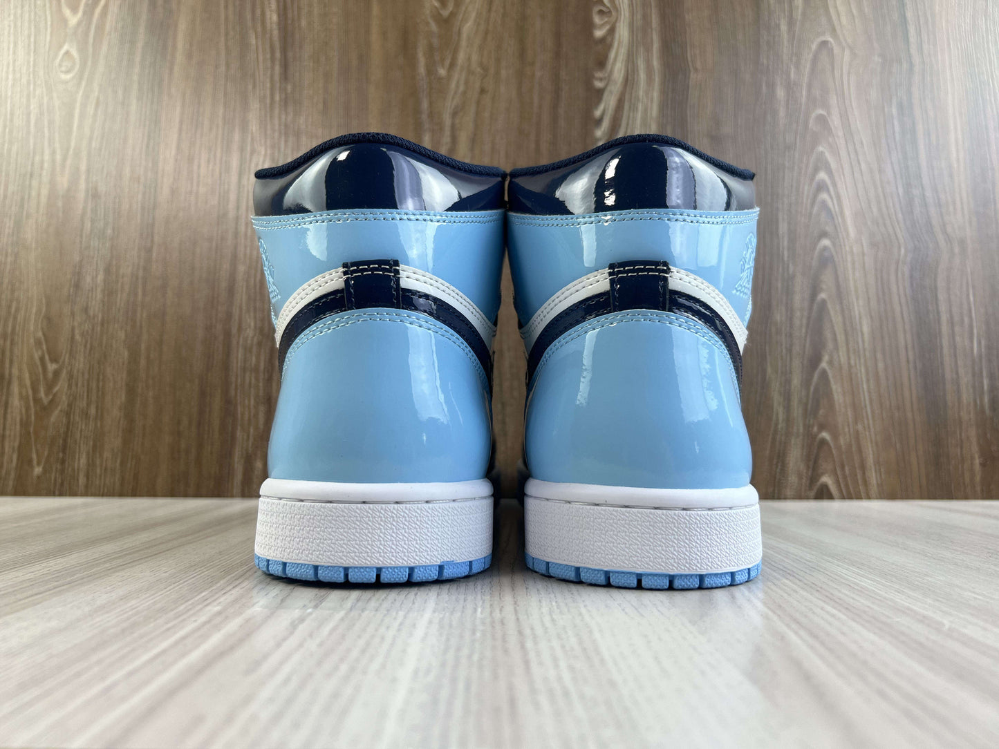 JORDAN 1