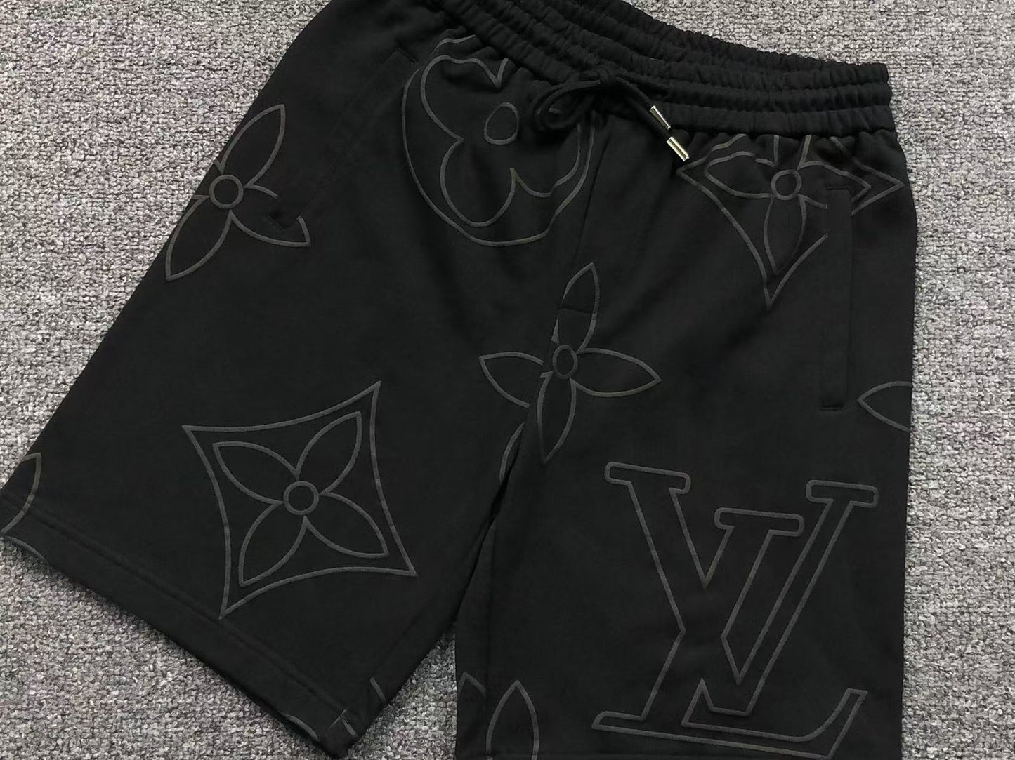 PANTALONCINI LV