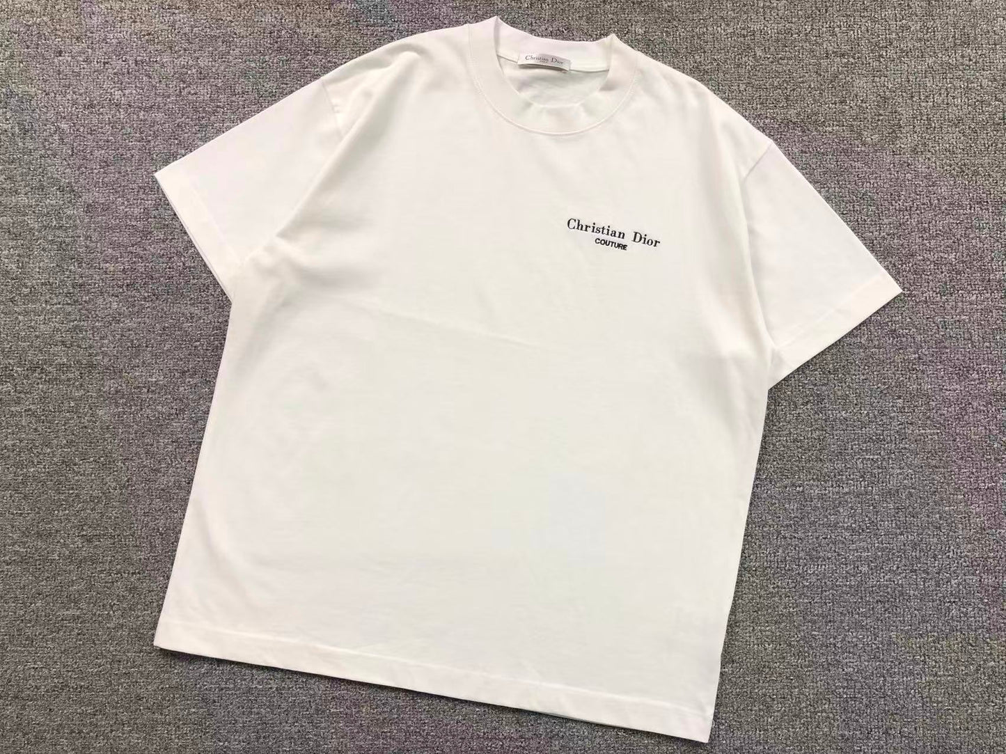 T-SHIRT DIOR