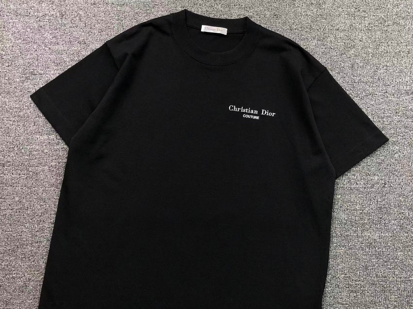 T-SHIRT DIOR