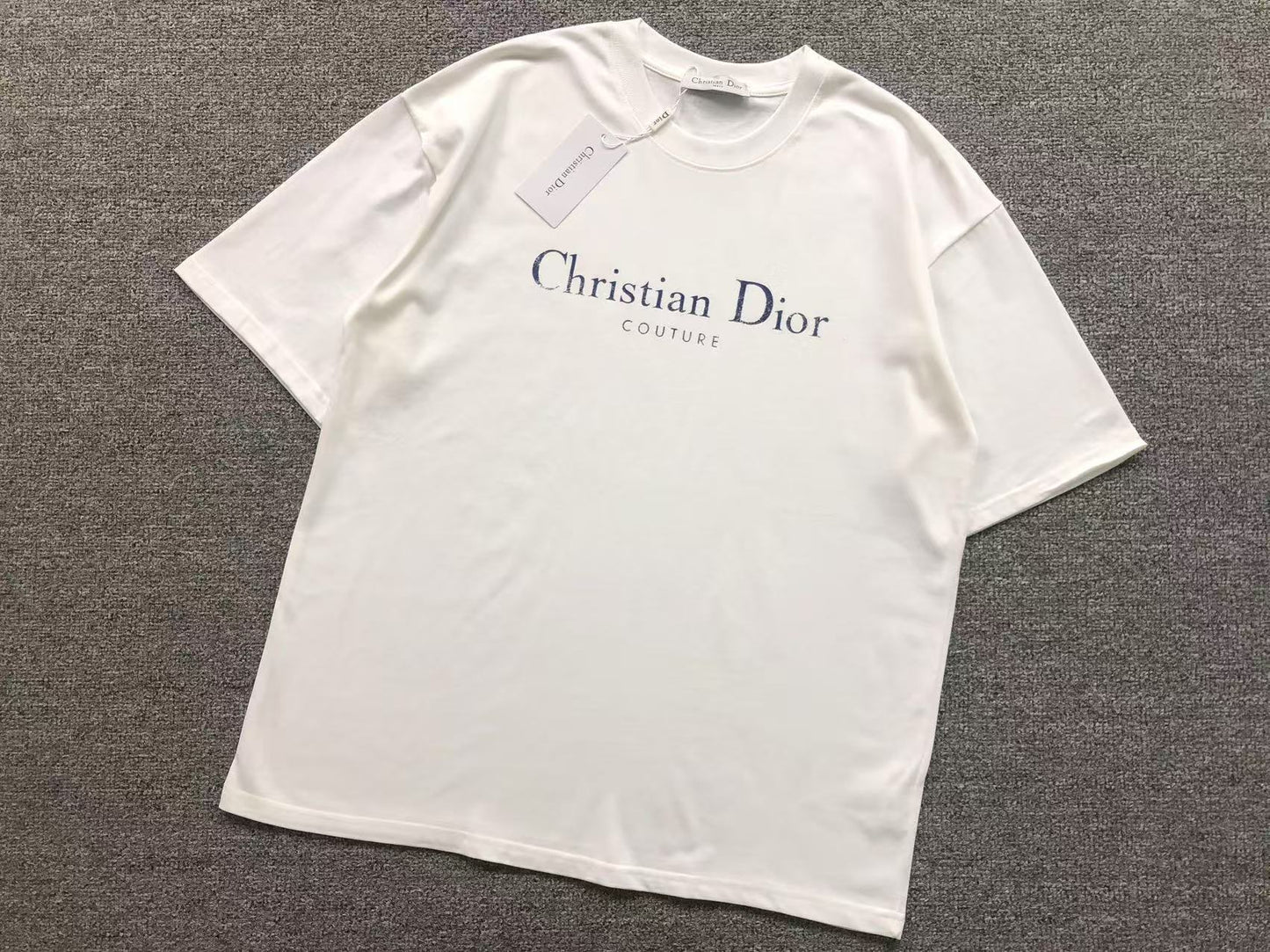 T-SHIRT DIOR