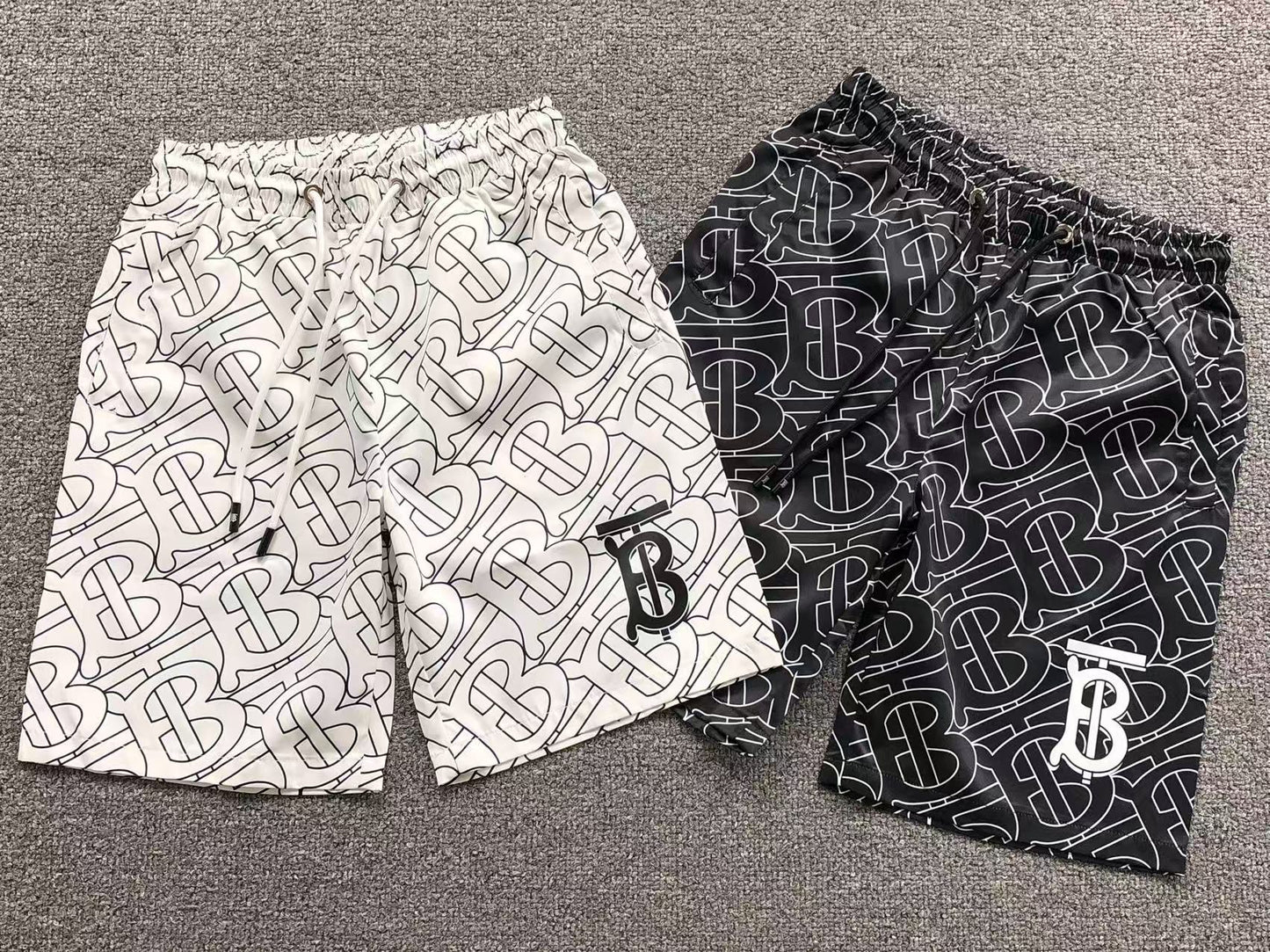 COSTUME BURBERRY