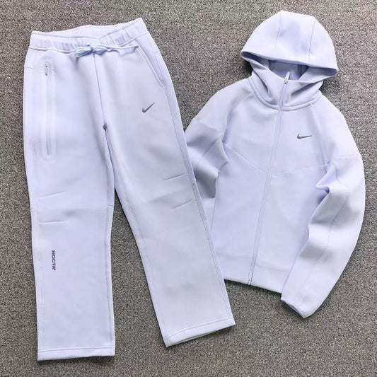 TUTA NIKE TECH FLEECE x NOCTA