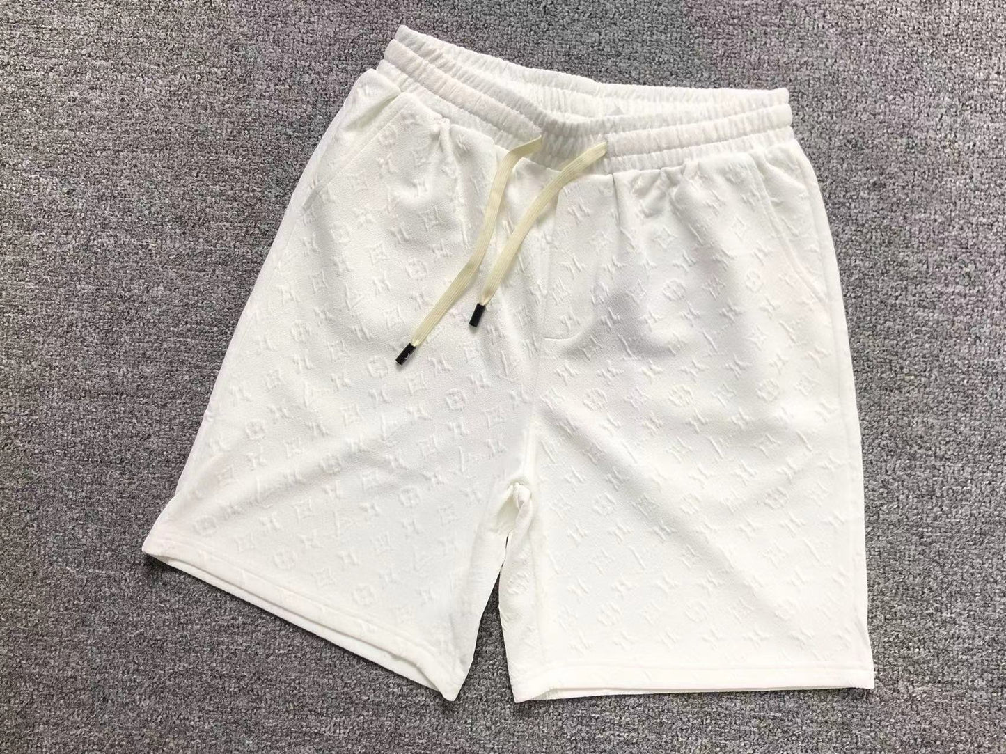 PANTALONCINI LV