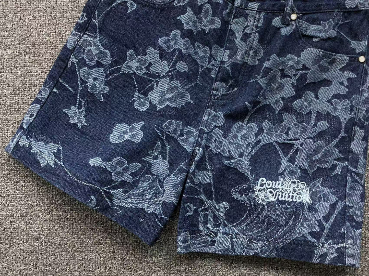 PANTALONCINI LV