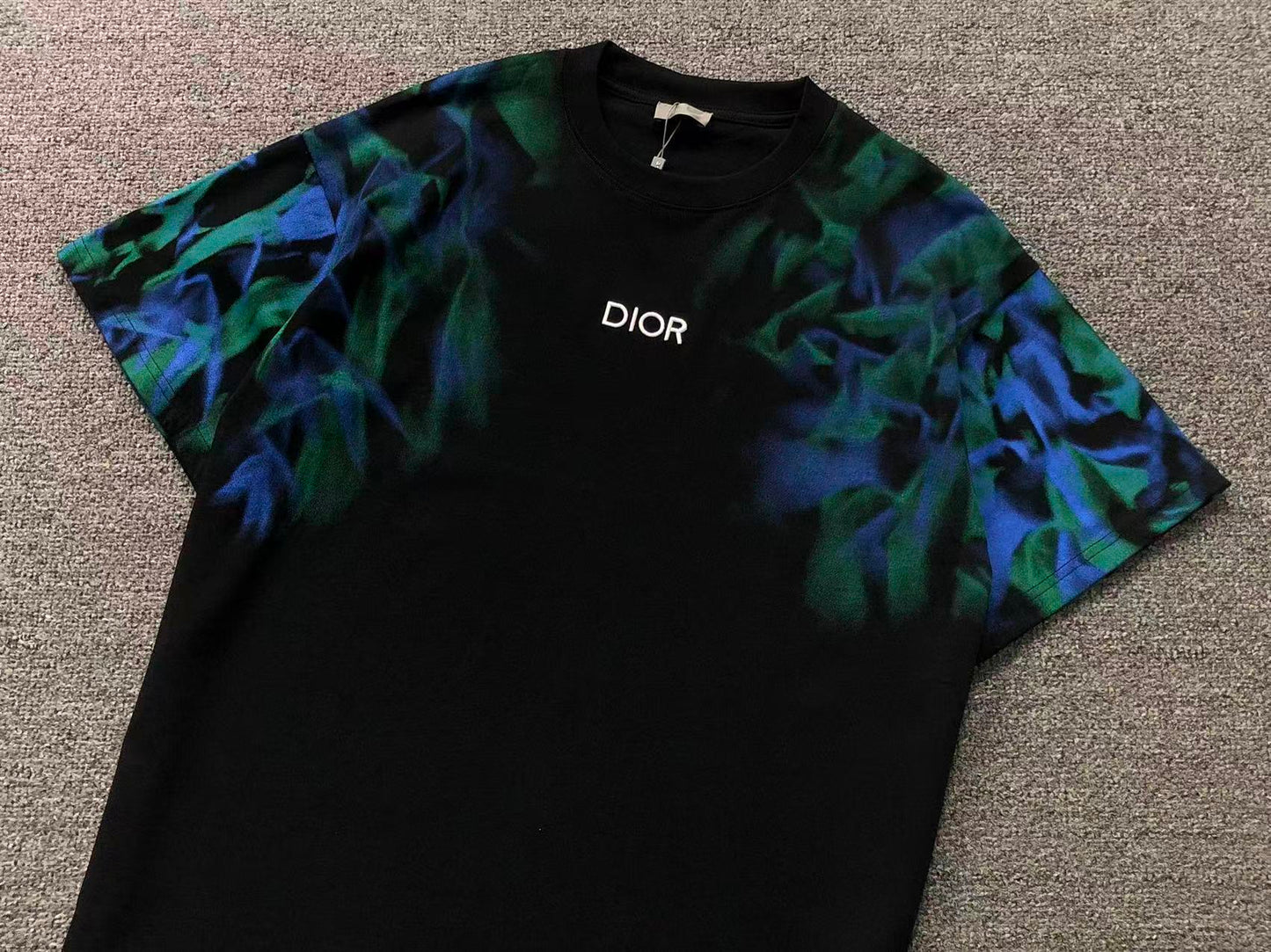 T-SHIRT DIOR