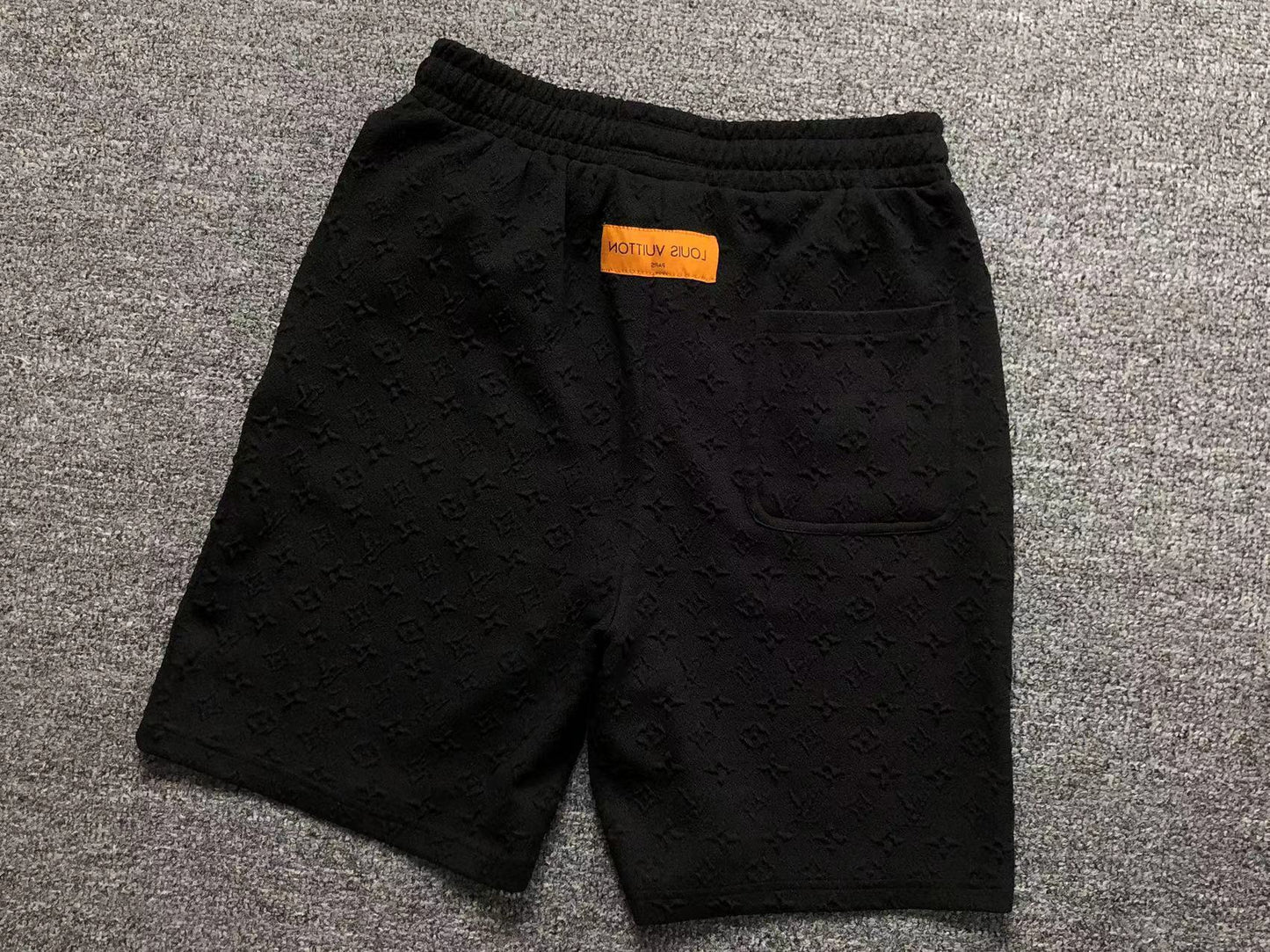 PANTALONCINI LV