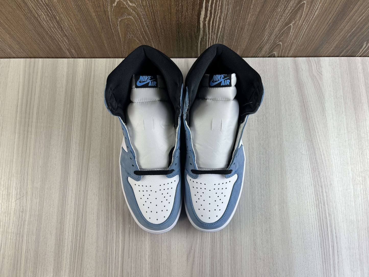 JORDAN 1