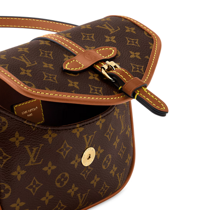 Pochette Solo